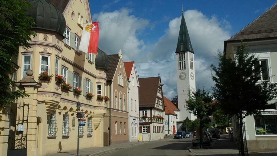 Ferienwohnung Kieble Ichenhausen Bagian luar foto